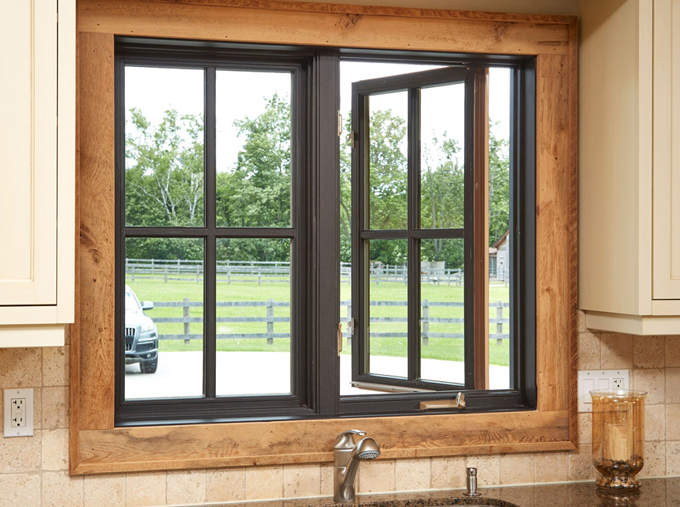 Aluminum alloy casement window